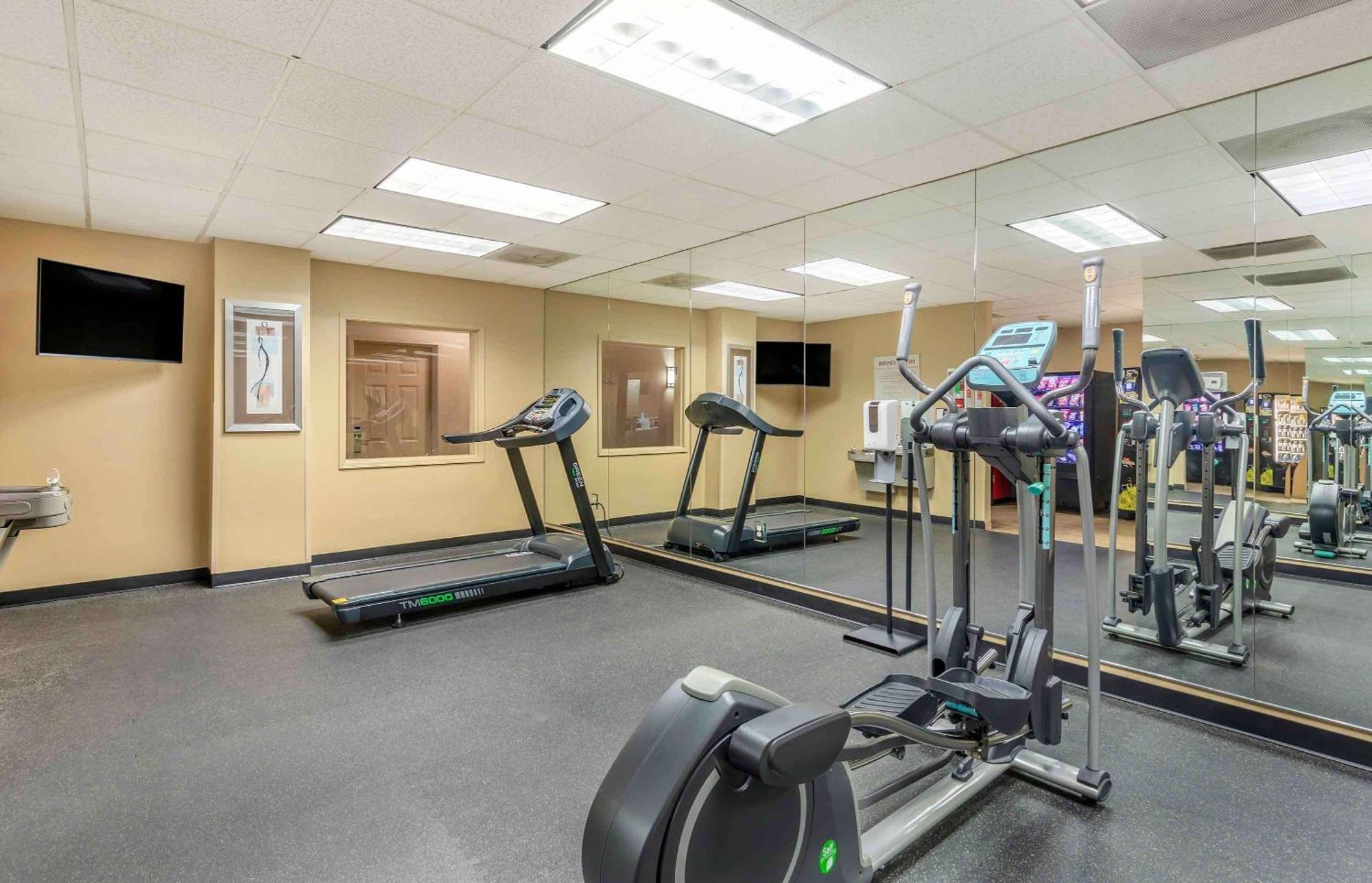 Extended Stay America Suites - Bakersfield - Chester Lane Eksteriør bilde